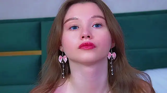 Snapshot of KeiraAsti chatting on 19, 5, 2026 KeiraAsti online show from 19, 5, 2026