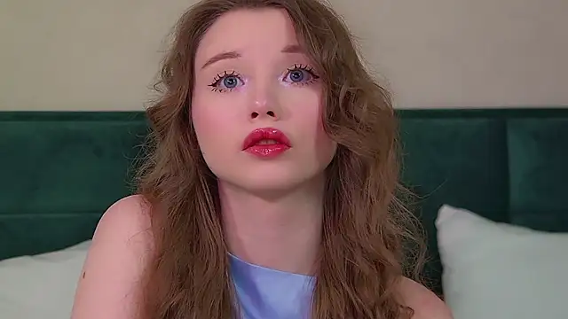 KeiraAsti online show from 24, 4, 2026