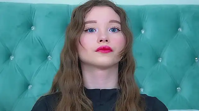 Snapshot of KeiraAsti chatting on 4, 6, 2026 KeiraAsti online show from 4, 6, 2026