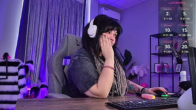 MaryHarrys online show from 17, 6, 2026