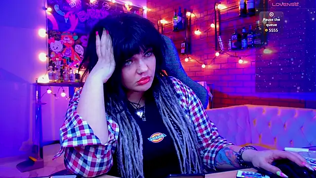 MaryHarrys online show from 17, 5, 2026