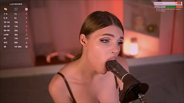 l0lidream  online show from 28, 10, 2025