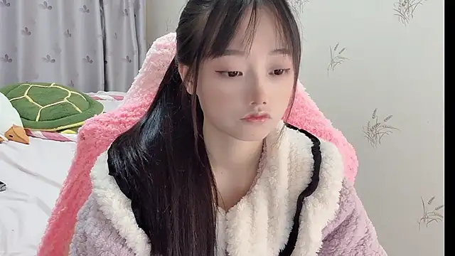 Snapshot of puppy-999 chatting on 31, 10, 2025 puppy-999 online show from 31, 10, 2025