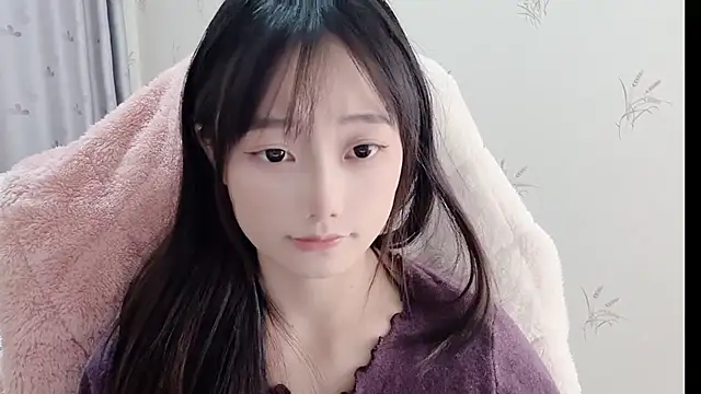 Snapshot of puppy-999 chatting on 23, 11, 2025 puppy-999 online show from 23, 11, 2025