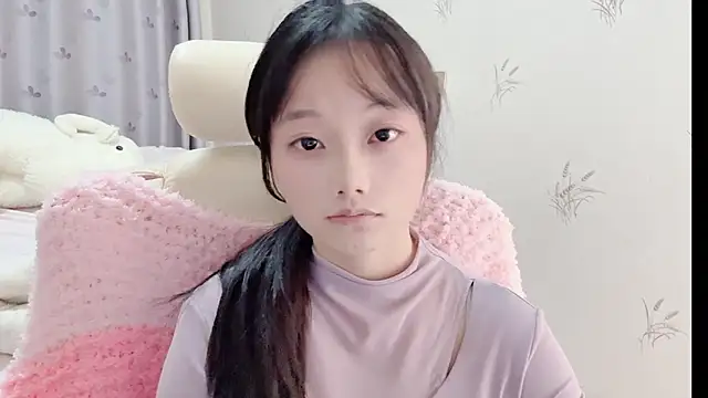 Snapshot of puppy-999 chatting on 1, 12, 2025 puppy-999 online show from 1, 12, 2025