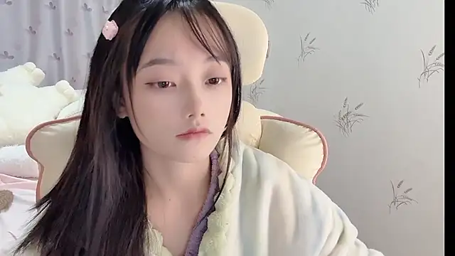 Snapshot of puppy-999 chatting on 3, 11, 2025 puppy-999 online show from 3, 11, 2025