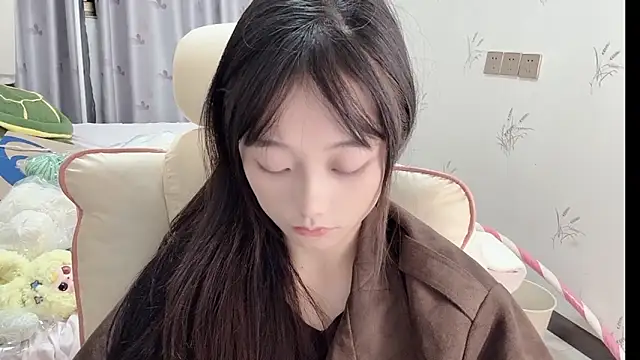 Snapshot of puppy-999 chatting on 21, 11, 2025 puppy-999 online show from 21, 11, 2025