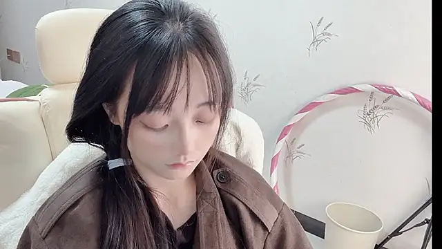 Snapshot of puppy-999 chatting on 15, 11, 2025 puppy-999 online show from 15, 11, 2025