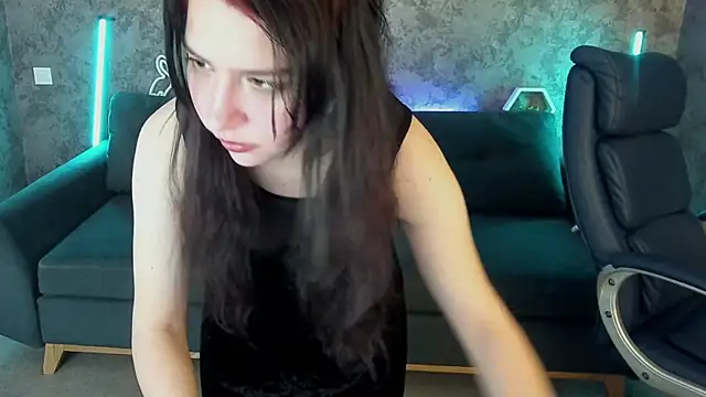 LiviaShy online show from 23, 4, 2026