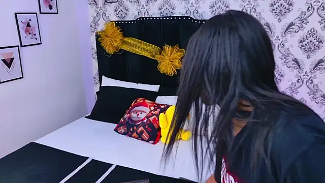 Becca Grims online show from 3, 12, 2025