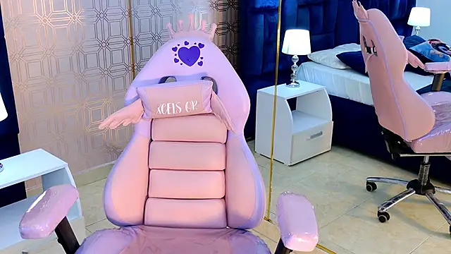 Becca Grims online show from 29, 11, 2025