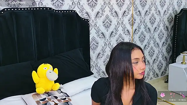 Becca Grims online show from 15, 11, 2025