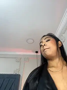 Mia Roset online show from 12, 9, 2025