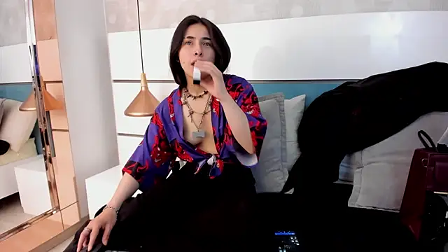 Ashkoreh online show from 30, 3, 2026