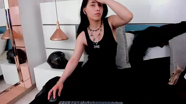 Ashkoreh online show from 31, 3, 2026