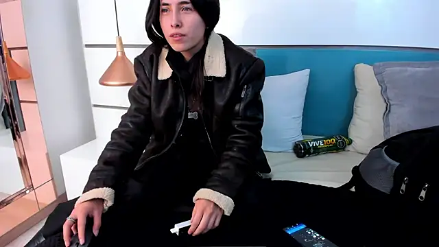 Ashkoreh online show from 13, 4, 2026