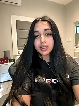 Snapshot of LilMisIndianx chatting on 26, 10, 2025 LilMisIndianx online show from 26, 10, 2025