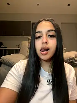 Snapshot of LilMisIndianx chatting on 20, 10, 2025 LilMisIndianx online show from 20, 10, 2025