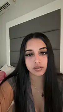 LilMisIndianx online show from 13, 3, 2026