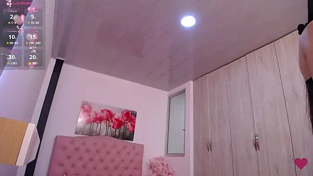 pinky f00x online show from 28, 11, 2025