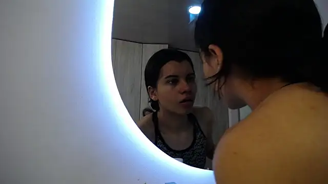 pinky f00x online show from 24, 11, 2025