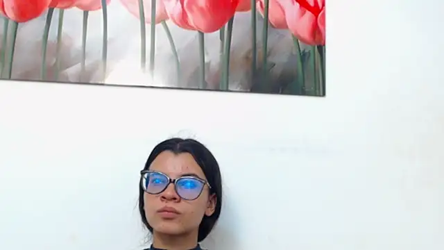 pinky f00x online show from 28, 3, 2026