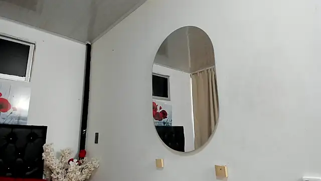 pinky f00x online show from 12, 6, 2026