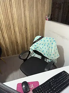 Adaara Rey online show from 14, 2, 2026