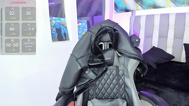 Adaara Rey online show from 13, 2, 2026