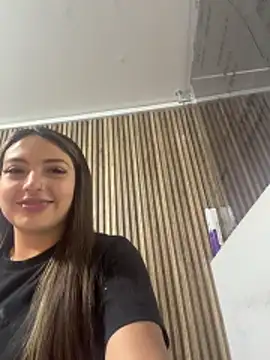 Adaara Rey online show from 27, 2, 2026