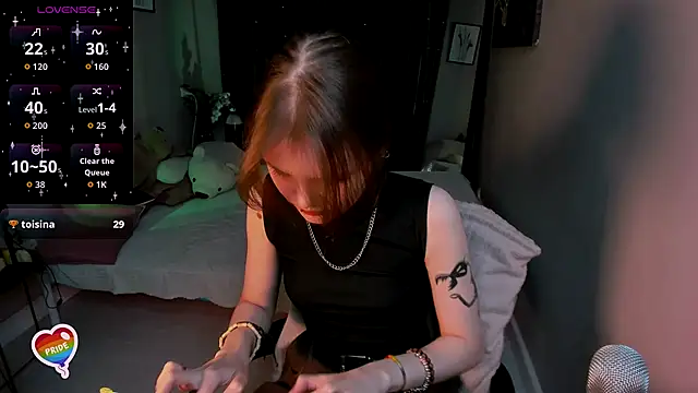 Snapshot of Dilara_xBaby chatting on 14, 11, 2025 Dilara xBaby online show from 14, 11, 2025