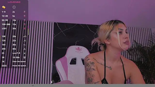 daisyblushh online show from 22, 12, 2025