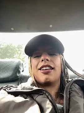 MaryAnneeXOO online show from 3, 4, 2026