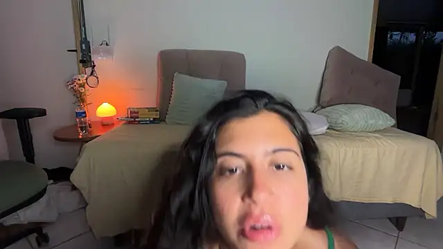 Snapshot of deusaludovica chatting on 26, 6, 2026 deusaludovica online show from 26, 6, 2026