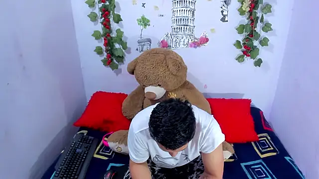 NataliaAndJulliam online show from 25, 11, 2025