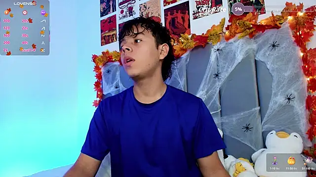 Snapshot of nico_leroy chatting on 25, 10, 2025 nico leroy online show from 25, 10, 2025