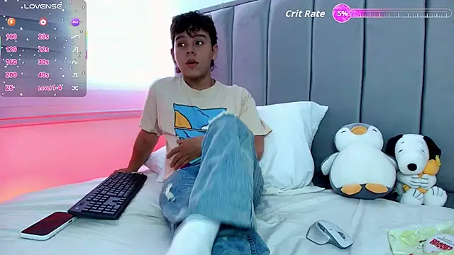 Snapshot of nico_leroy chatting on 1, 12, 2025 nico leroy online show from 1, 12, 2025