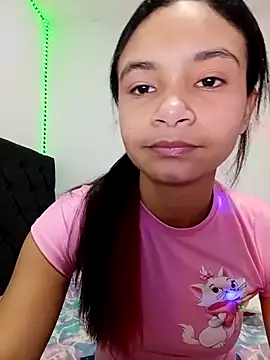 liz7skinny online show from 30, 3, 2026