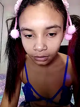 liz7skinny online show from 13, 4, 2026