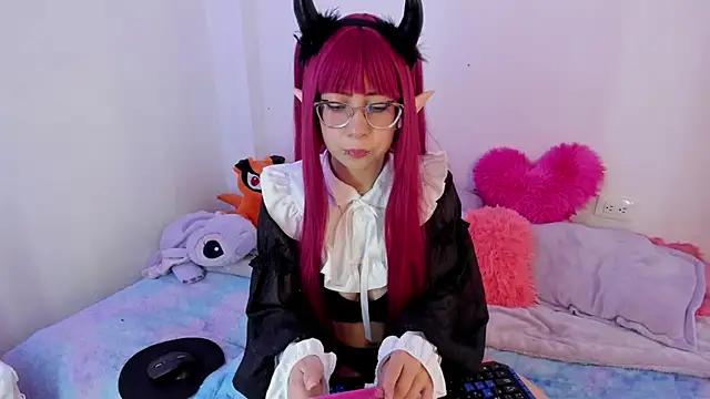 Nicol Otome  online show from 31, 10, 2025