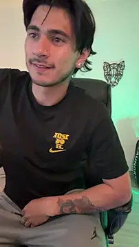 Elian savoy online show from 10, 4, 2026