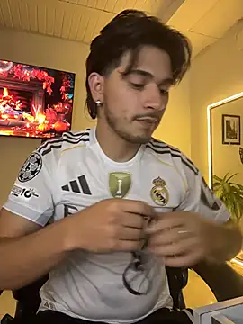 Snapshot of Elian_savoy chatting on 1, 11, 2025 Elian savoy online show from 1, 11, 2025