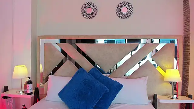 ximena vasquez8 online show from 29, 3, 2026