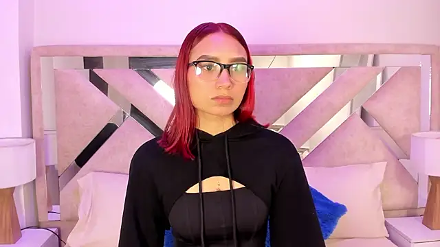 ximena vasquez8 online show from 23, 12, 2025