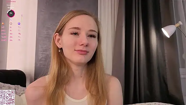 ElvinaRose online show from 18, 12, 2025