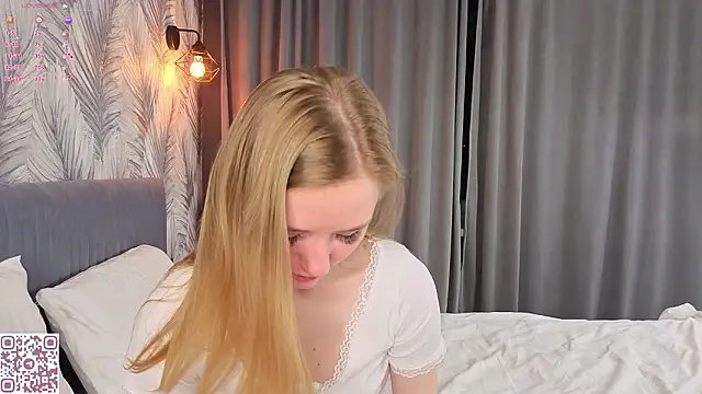 ElvinaRose online show from 5, 2, 2026