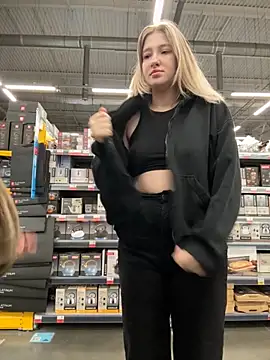 Cum girlss online show from 7, 11, 2025