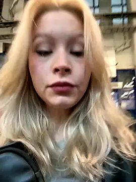 Cum girlss online show from 17, 10, 2025