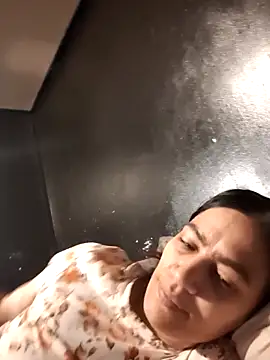 Snapshot of butterflykhash89 chatting on 22, 11, 2025 butterflykhash89 online show from 22, 11, 2025