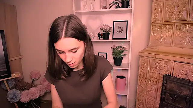 RosaRay  online show from 4, 6, 2026